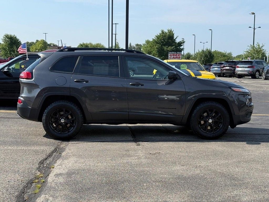 2017 Jeep Cherokee Sport