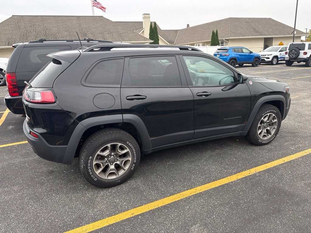 2022 Jeep Cherokee Trailhawk Near Milwaukee Wisconsin