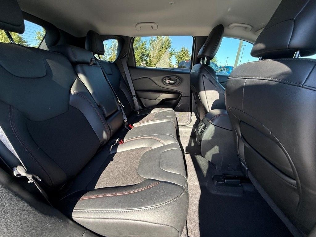 2022 Jeep Cherokee Trailhawk