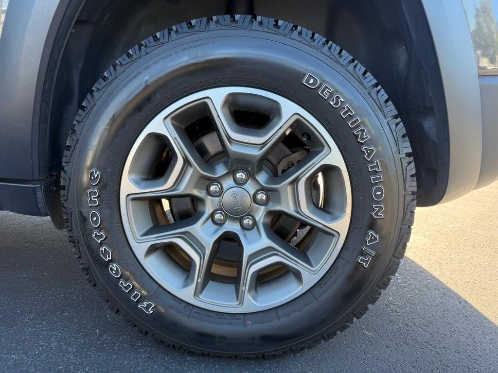 2022 Jeep Cherokee Trailhawk