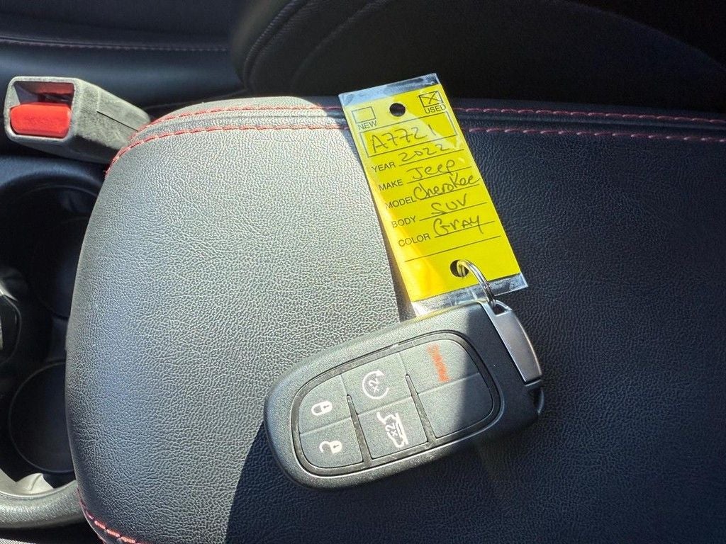 2022 Jeep Cherokee Trailhawk