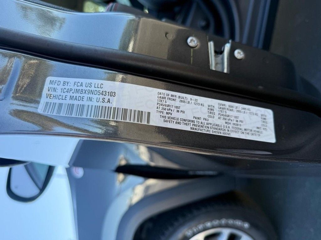 2022 Jeep Cherokee Trailhawk