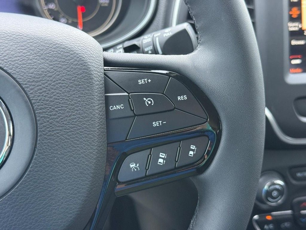 2023 Jeep Cherokee Altitude