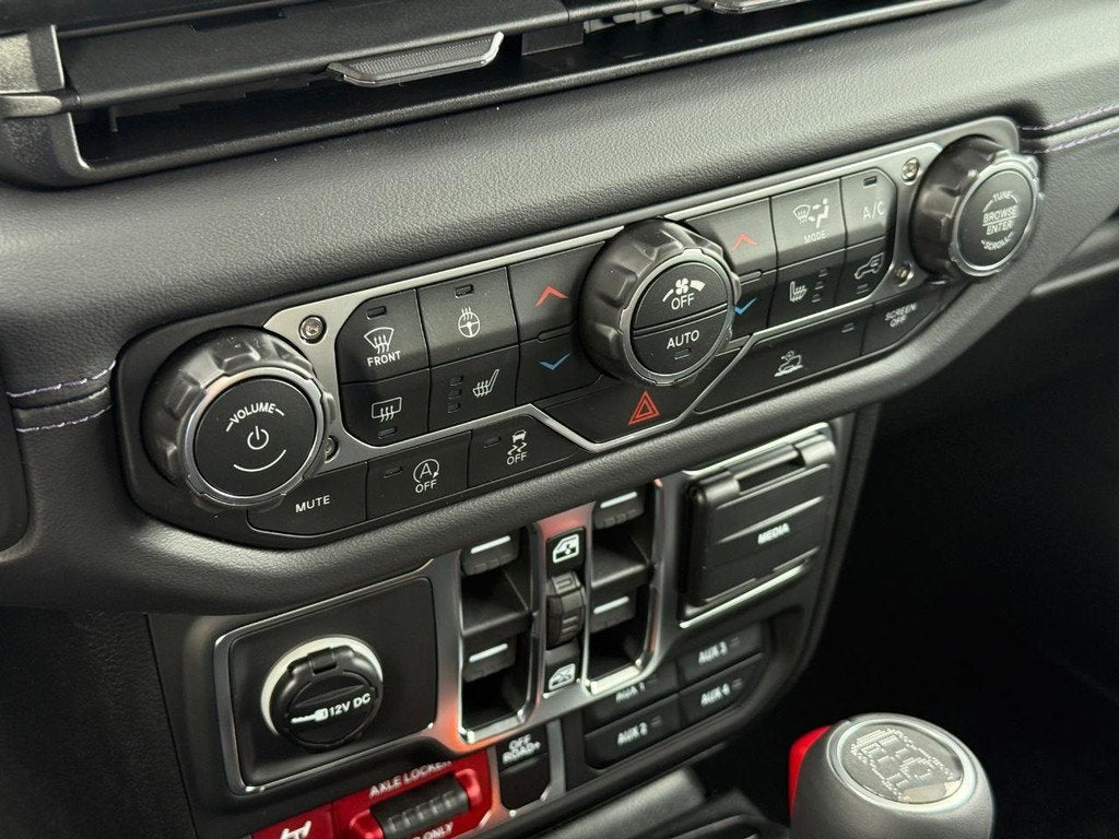 2027 Jeep Wrangler Base