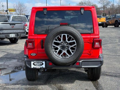 2025 Jeep Wrangler Sahara