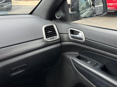 2021 Jeep Grand Cherokee Laredo E NEAR MILWAUKEE WI