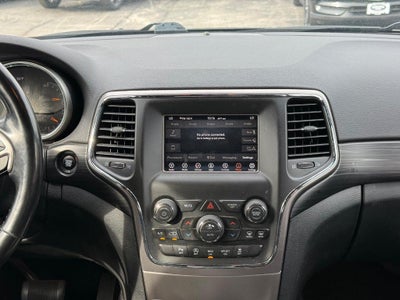 2021 Jeep Grand Cherokee Laredo E NEAR MILWAUKEE WI