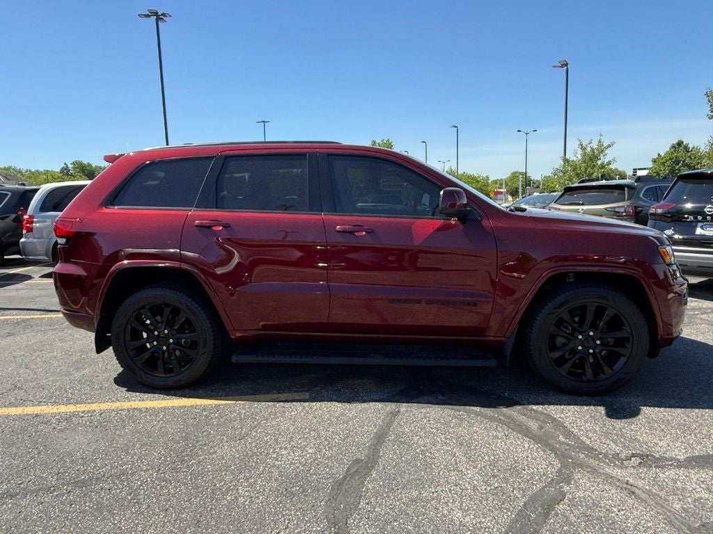 2020 Jeep Grand Cherokee Altitude
