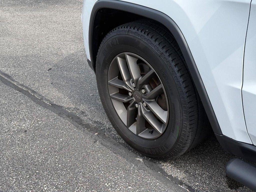 2016 Jeep Grand Cherokee Laredo