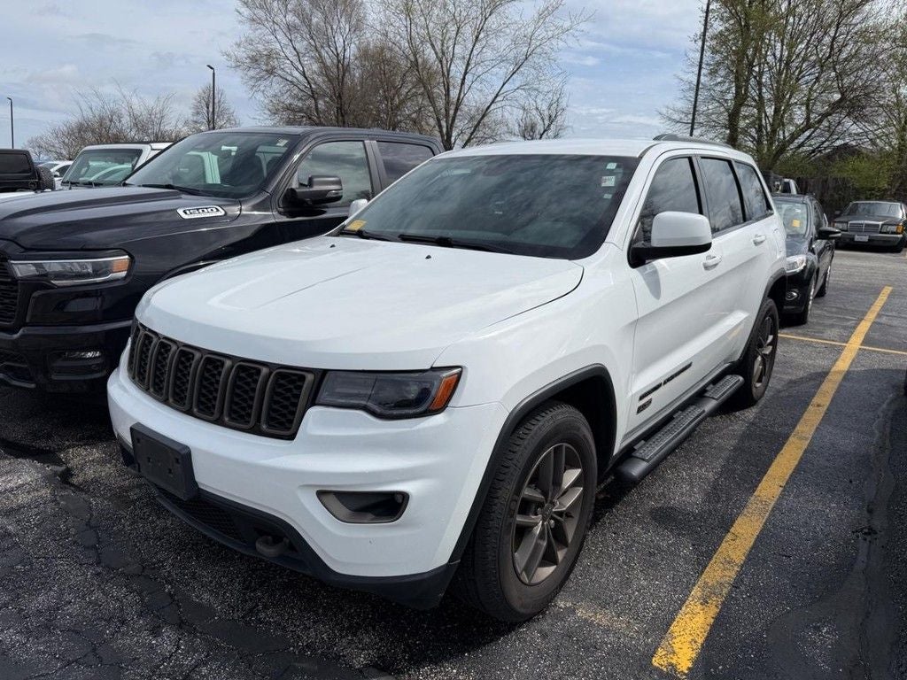 2016 Jeep Grand Cherokee Base