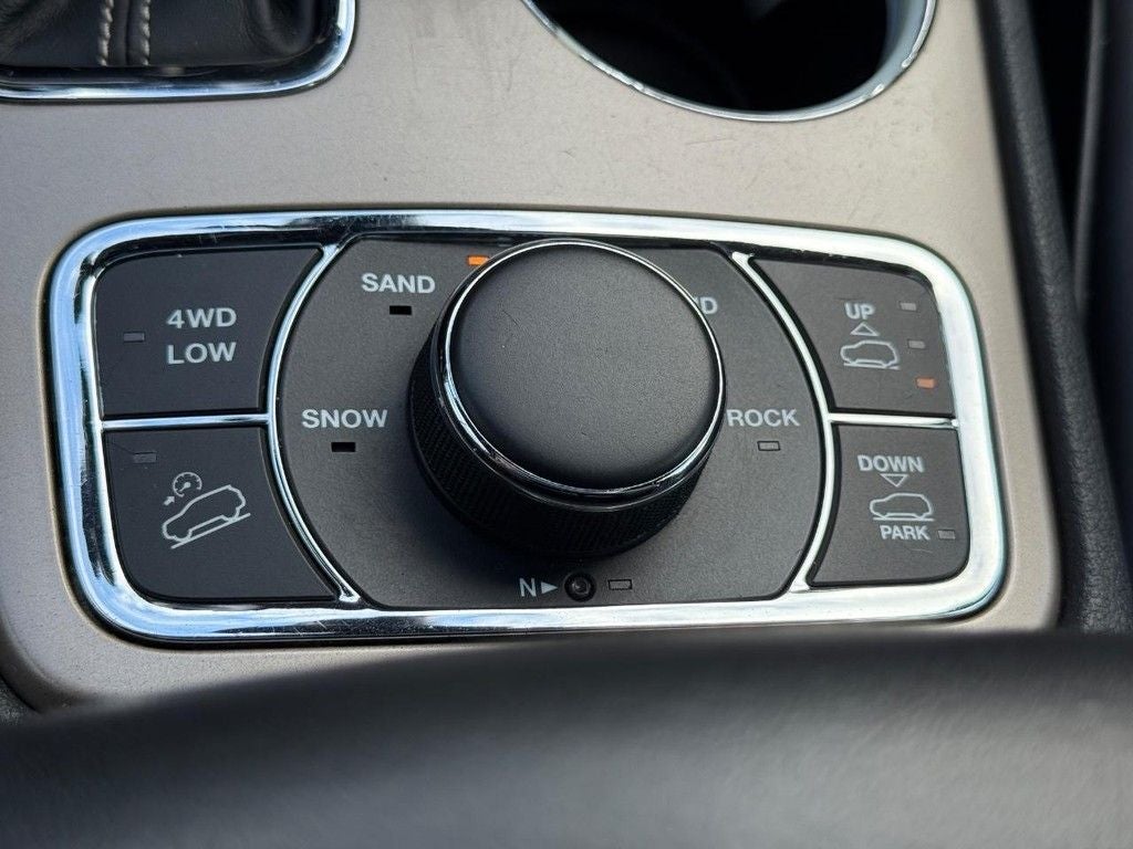 2016 Jeep Grand Cherokee Overland