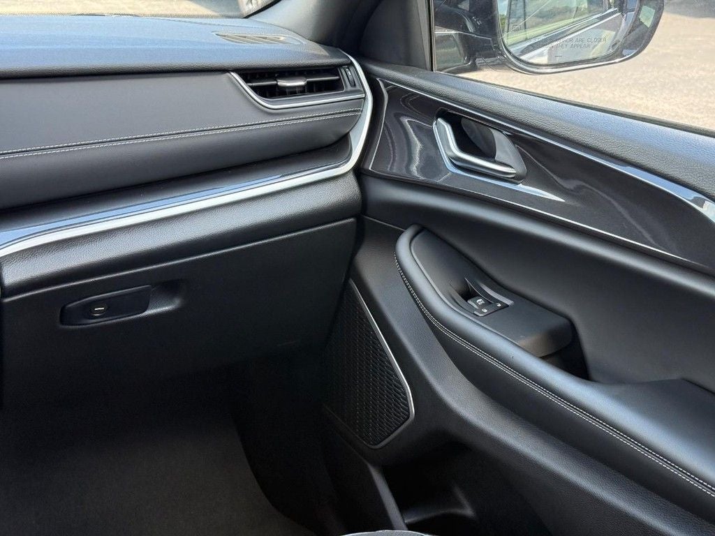 2022 Jeep Grand Cherokee Altitude