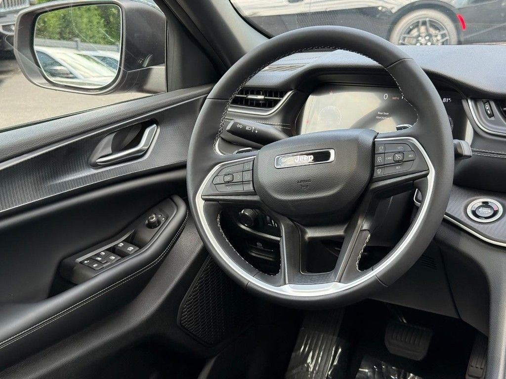 2026 Jeep Grand Cherokee Laredo X