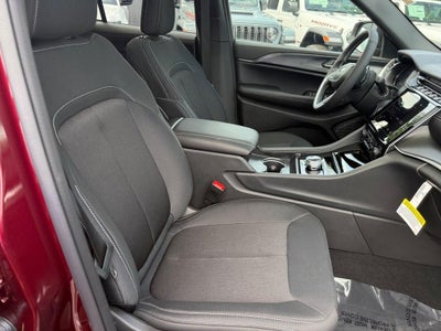 2026 Jeep Grand Cherokee Laredo X