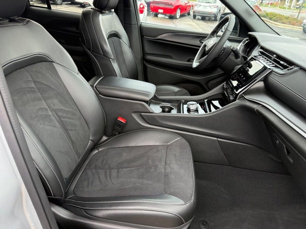 2024 Jeep Grand Cherokee Altitude X