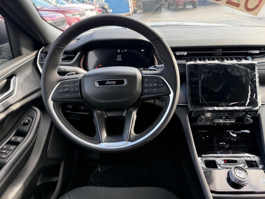 2025 Jeep Grand Cherokee Laredo X