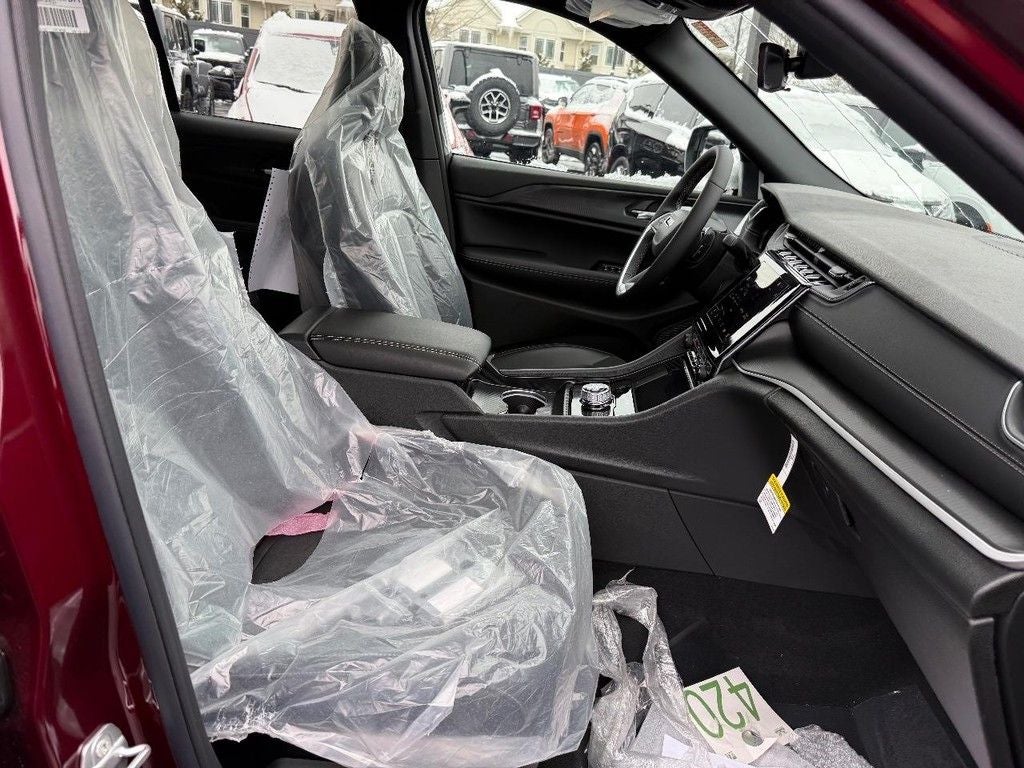 2025 Jeep Grand Cherokee Altitude X