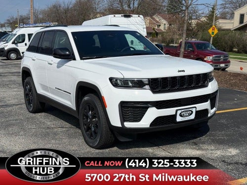 2026 Jeep Grand Cherokee Laredo