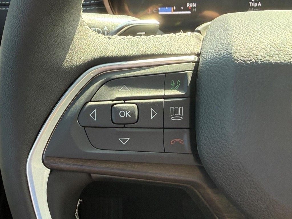 2026 Jeep Grand Cherokee Laredo