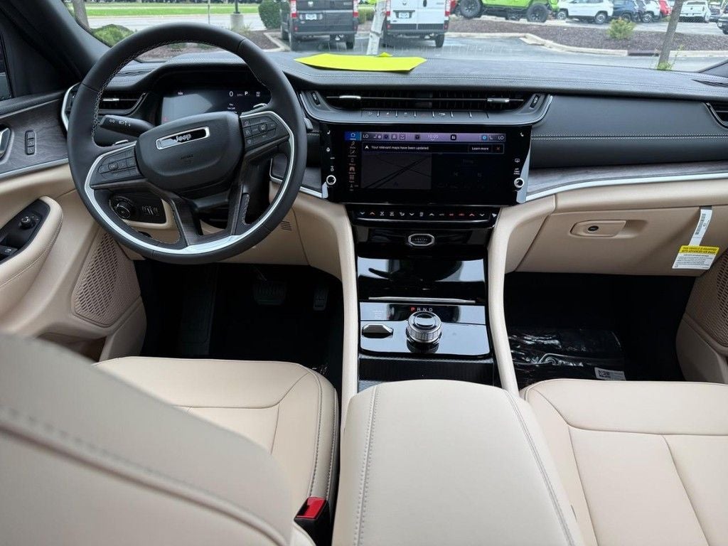 2027 Jeep Grand Cherokee Limited