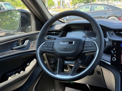 2026 Jeep Grand Cherokee Base