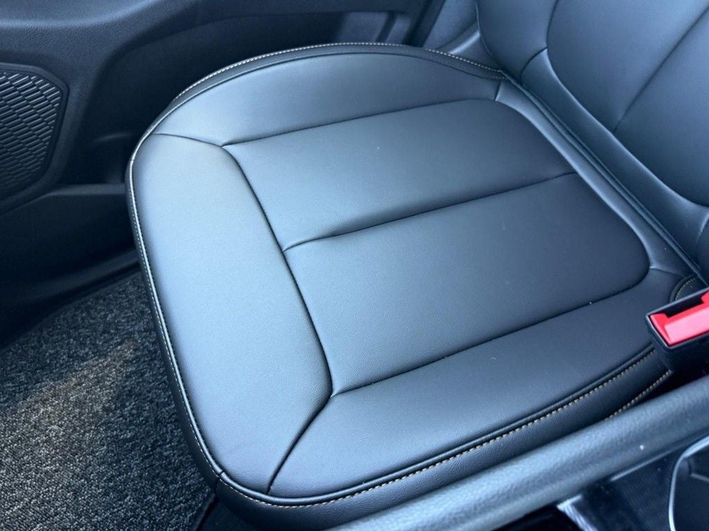 2026 Jeep Grand Cherokee Base