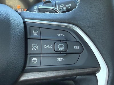 2027 Jeep Grand Cherokee Limited Reserve