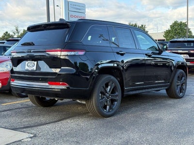 2027 Jeep Grand Cherokee Limited Reserve