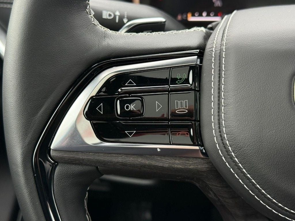 2025 Jeep Grand Cherokee Overland