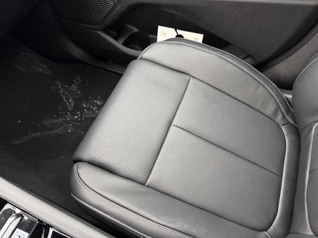 2025 Jeep Grand Cherokee Overland