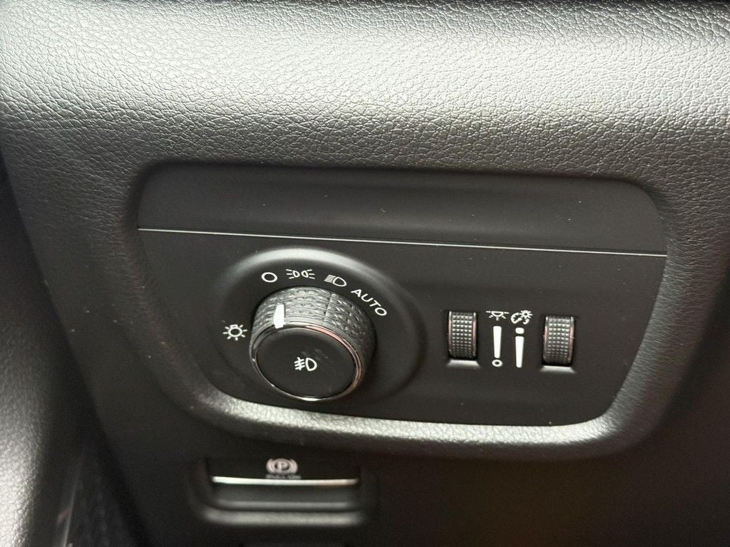 2025 Jeep Grand Cherokee Overland