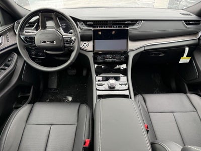 2025 Jeep Grand Cherokee Overland