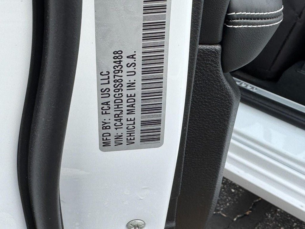 2025 Jeep Grand Cherokee Overland