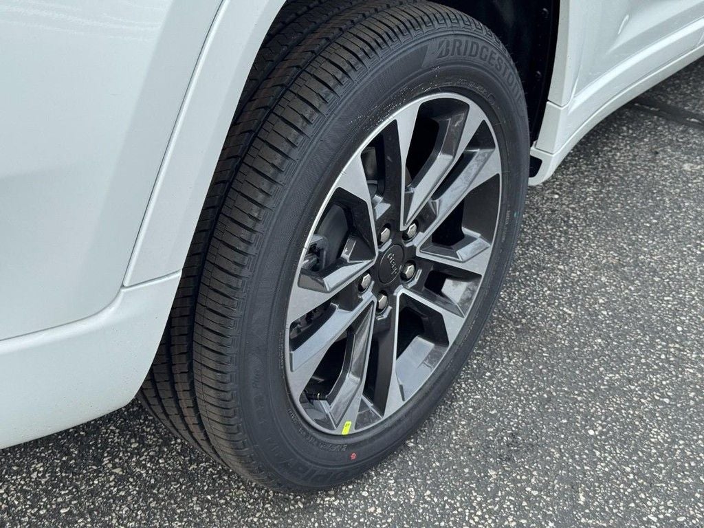 2025 Jeep Grand Cherokee Overland