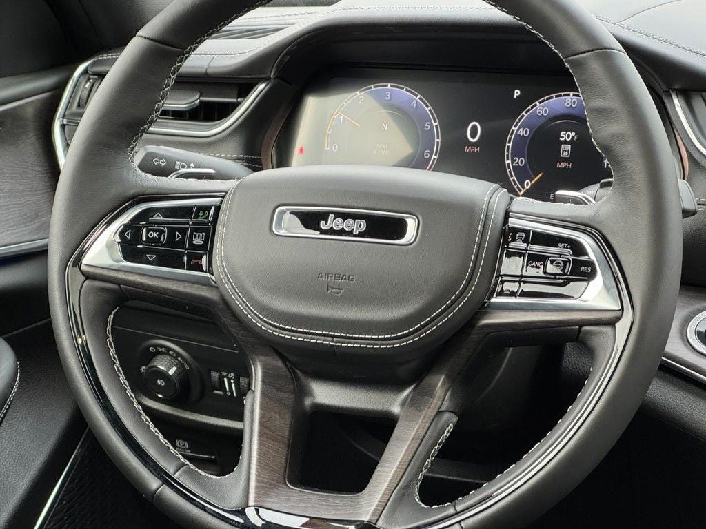 2025 Jeep Grand Cherokee Overland