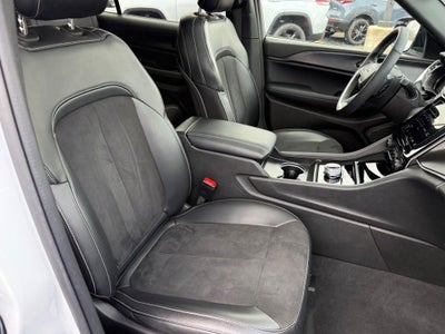 2024 Jeep Grand Cherokee L Altitude X