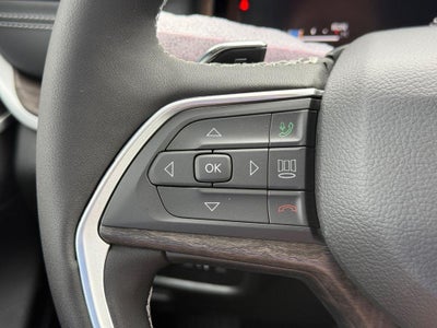2027 Jeep Grand Cherokee L Laredo Altitude