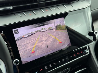 2027 Jeep Grand Cherokee L Laredo Altitude