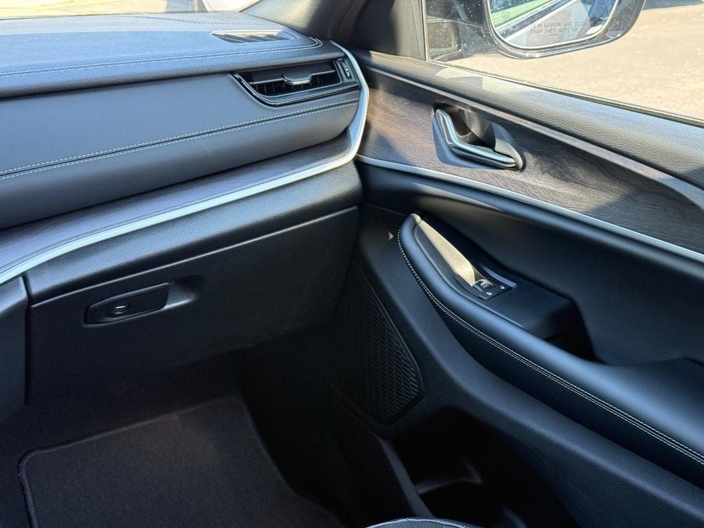 2026 Jeep Grand Cherokee L Altitude