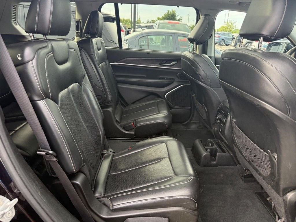 2022 Jeep Grand Cherokee L Limited NEAR MILWAUKEE WI