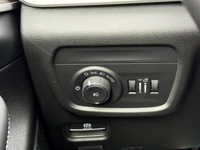 2027 Jeep Grand Cherokee L Limited Reserve