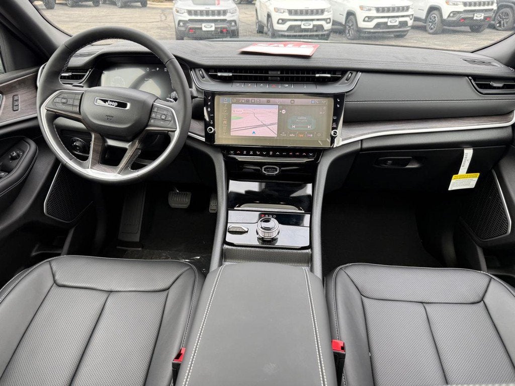 2027 Jeep Grand Cherokee L Limited Reserve