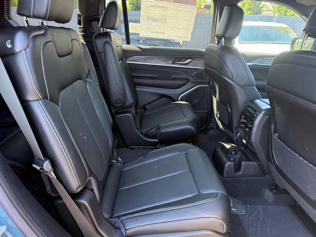 2026 Jeep Grand Cherokee L Limited Reserve