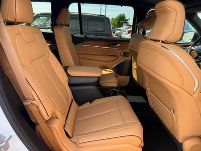 2023 Jeep Grand Cherokee L Summit
