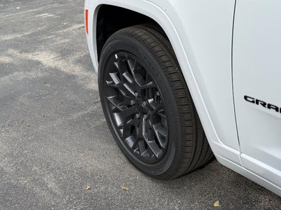 2027 Jeep Grand Cherokee L Summit