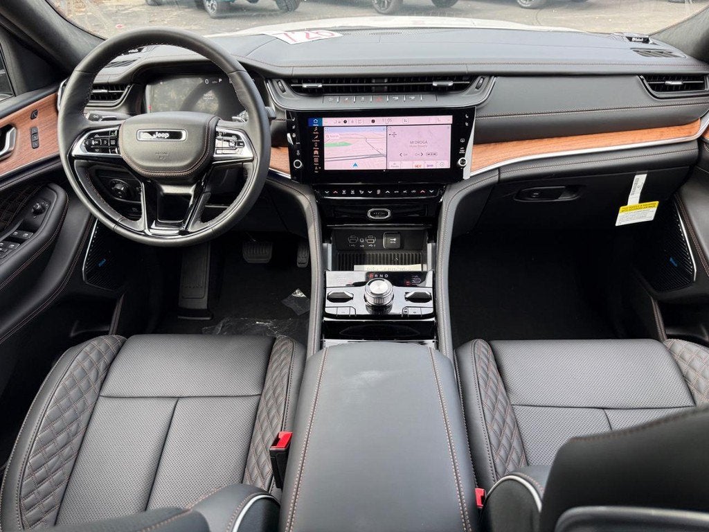 2027 Jeep Grand Cherokee L Summit