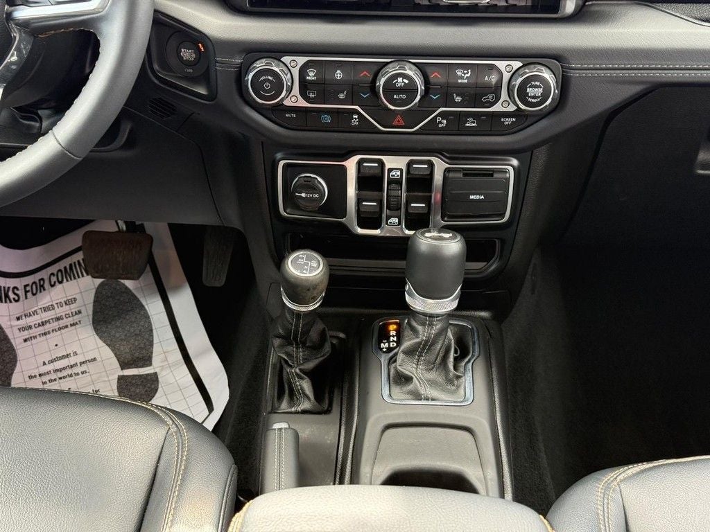 2024 Jeep Wrangler Sahara 4xe