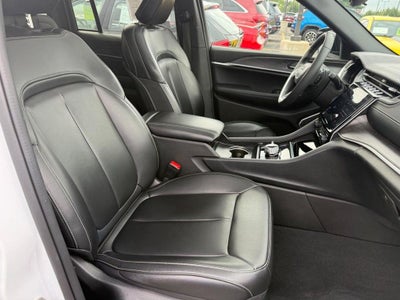 2024 Jeep Grand Cherokee 4xe Near Milwaukee WI