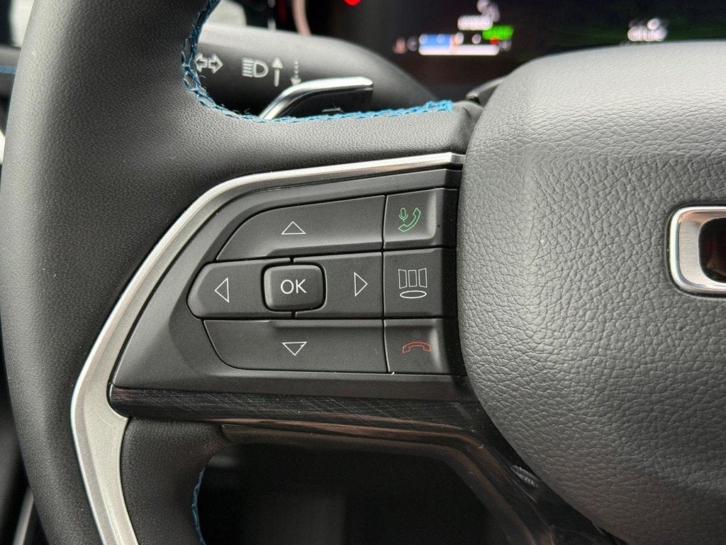 2024 Jeep Grand Cherokee Trailhawk 4xe NEAR MILWAUKEE WI