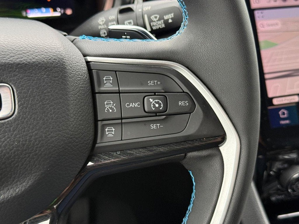 2024 Jeep Grand Cherokee Trailhawk 4xe NEAR MILWAUKEE WI